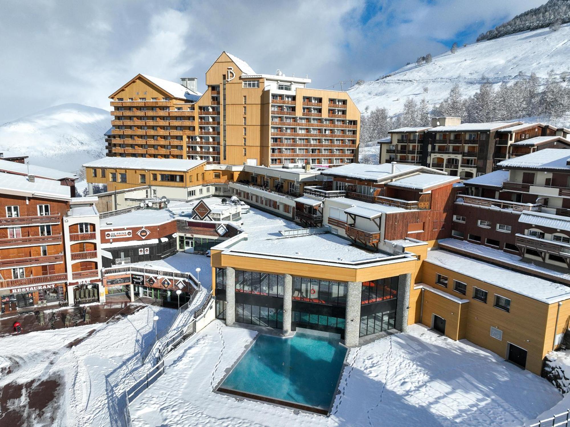 ホテル Belambra Clubs Les 2 Alpes Les Cretes レ・デュー・アルプ エクステリア 写真